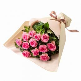 ピンクバラの花束