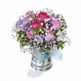 ラナンキュラスとスイートピーのグラスブーケ(花瓶付き)