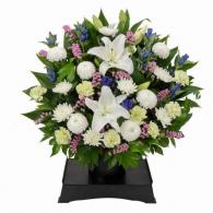 お供えのアレンジメント(供花台付き)