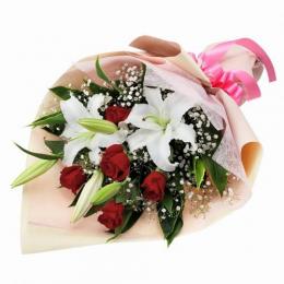 ユリと赤バラの花束